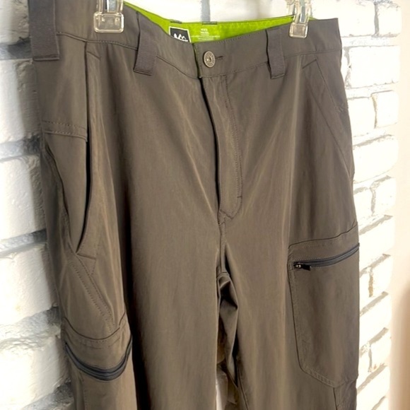 REI Hiking Pants Dark Charcoal Gray Outdoor Gorpcore Men’s size 36W x 30L - Picture 2 of 7